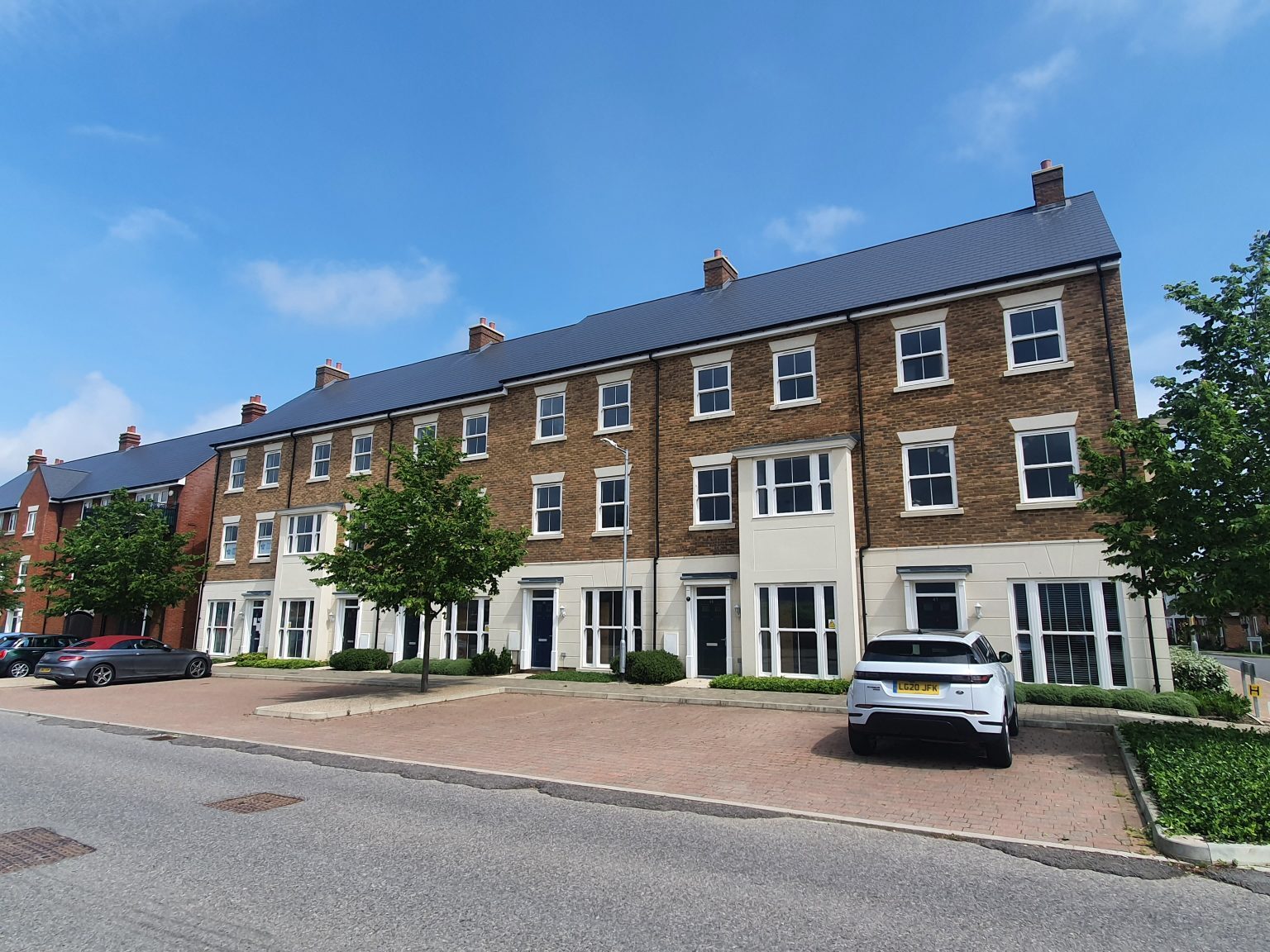 43-53 Avocet Way, Ashford for sale Primary Photo- Image 1 of 1