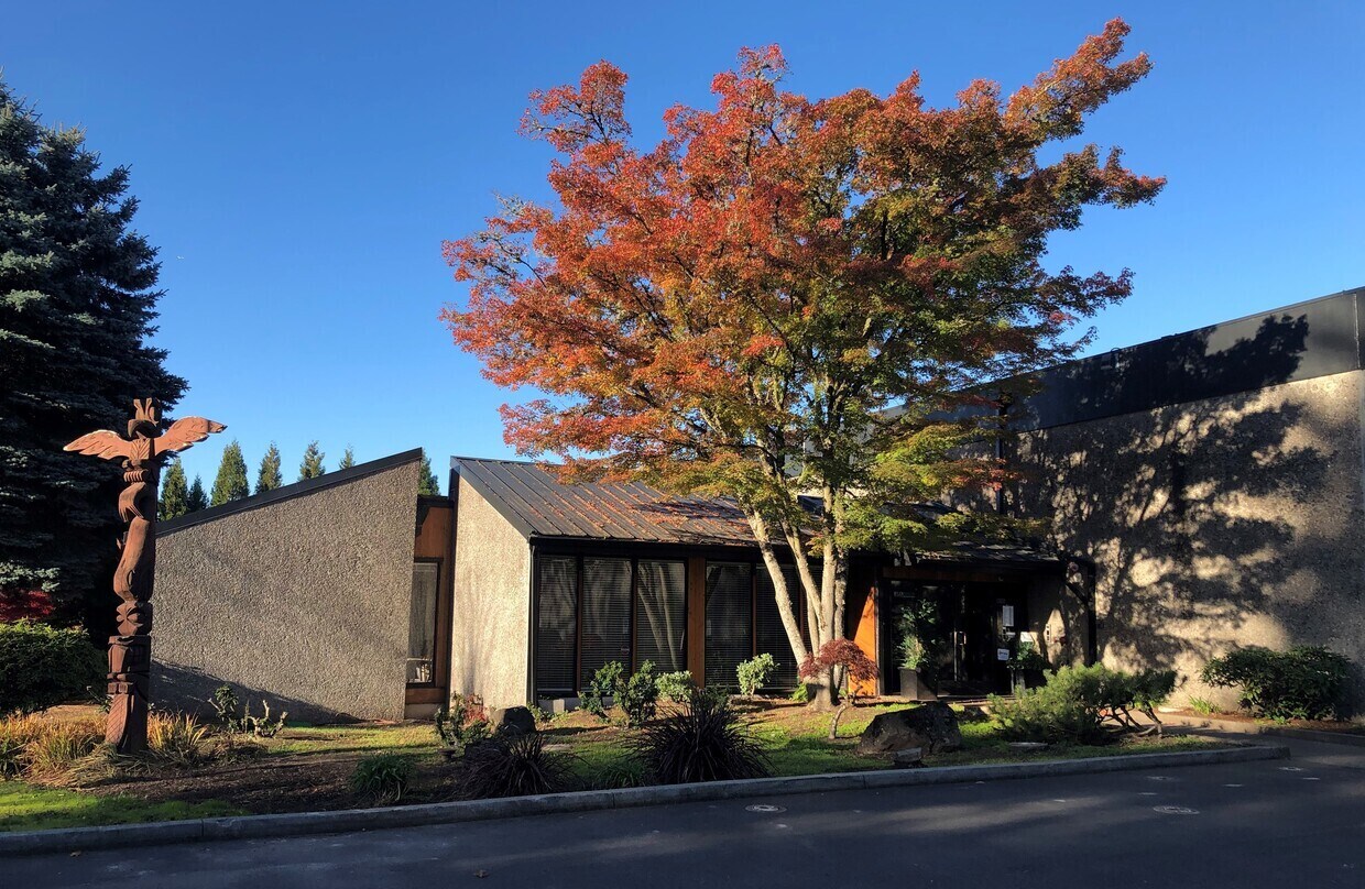 3901 SE Naef Rd, Portland, OR to rent Building Photo- Image 1 of 24