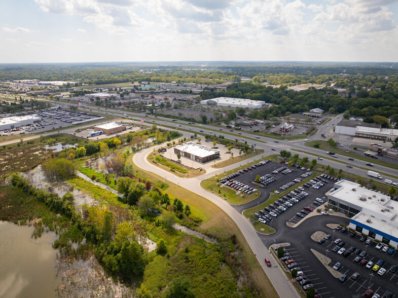 17535 Terry Lee Crossing, Noblesville, IN for sale - Aerial - Image 2 of 11