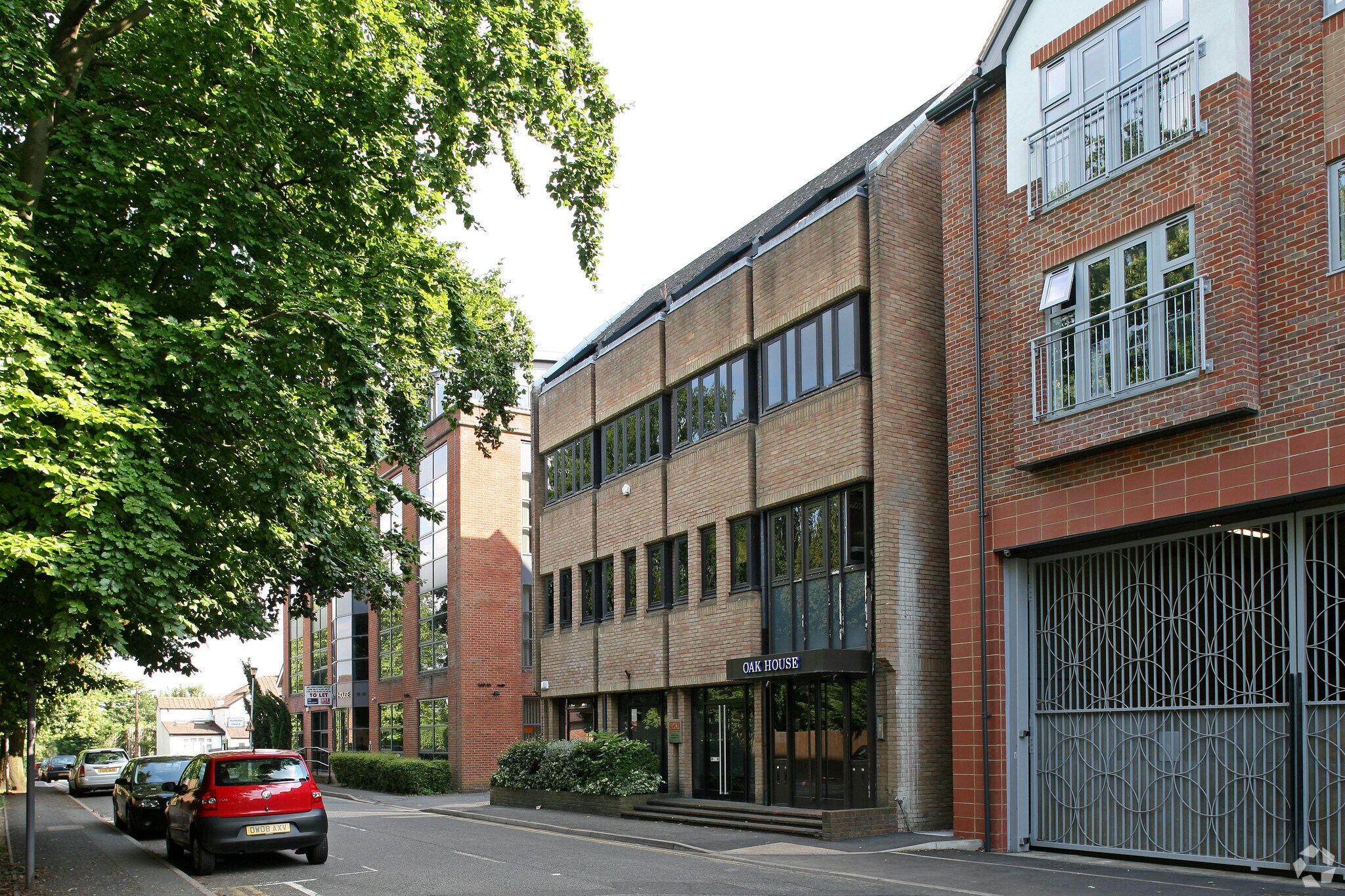 58-60 Oak End Way, Gerrards Cross for sale Building Photo- Image 1 of 1