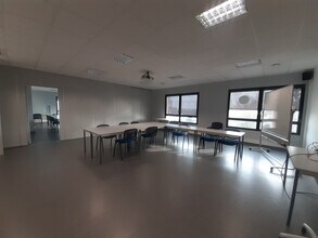 1 ALLEE DE LA PEPINIERE - OASIS, Dury to rent Interior Photo- Image 1 of 3