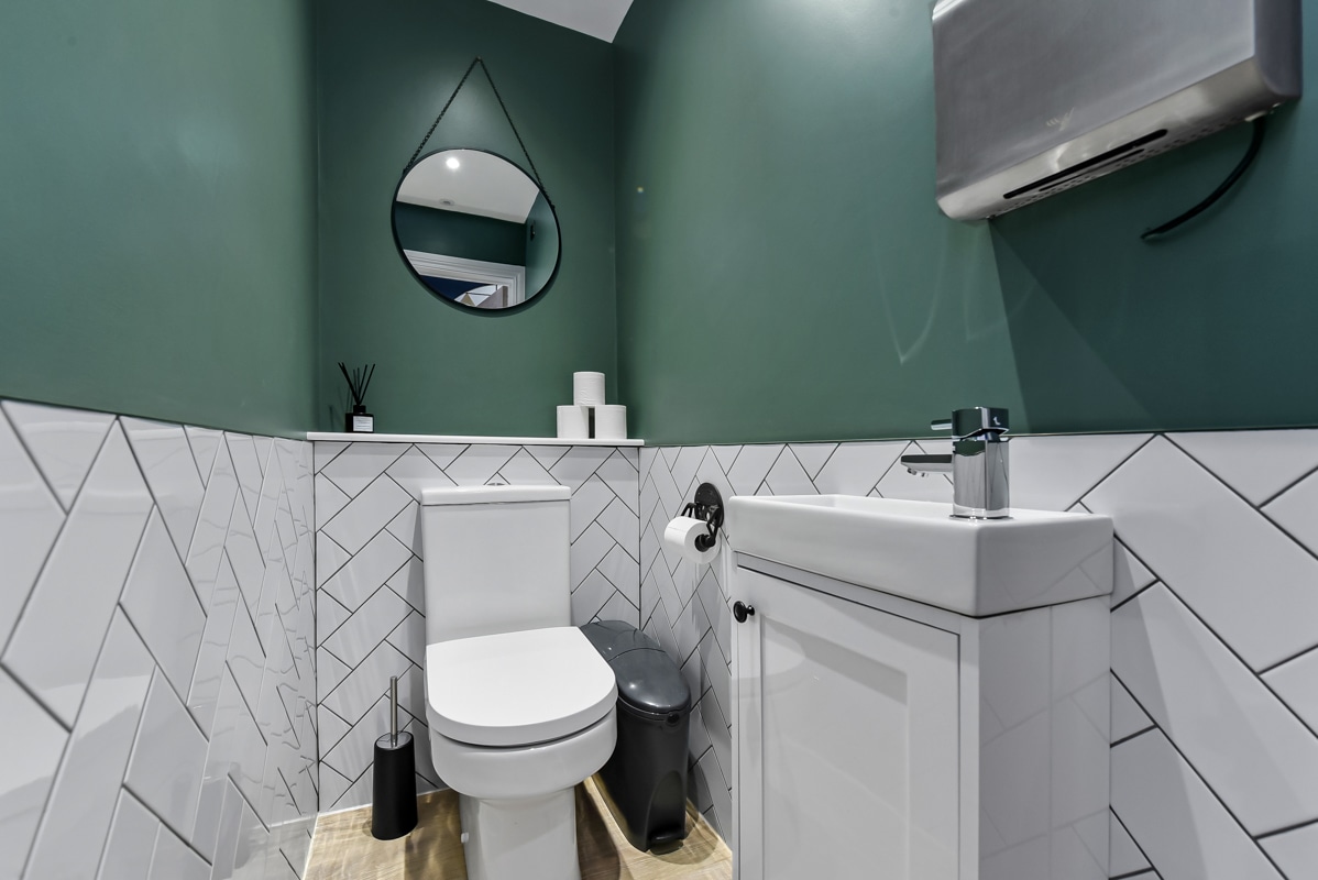 70-71 Wells St, London to rent Interior Photo- Image 1 of 30