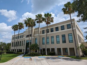 3755 7th Ter, Vero Beach, FL for rent Building Photo- Image 1 of 14