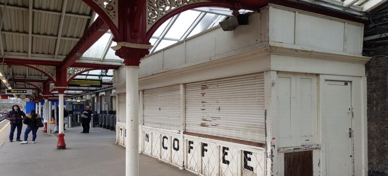 Station Approach, Amersham for sale Building Photo- Image 1 of 1