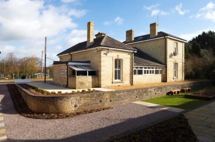 Station Rd, Linton to rent Building Photo- Image 1 of 7