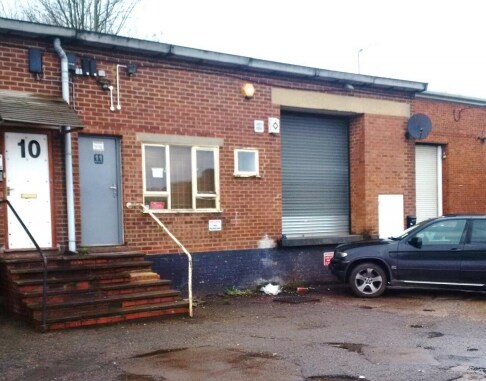 11 Alma Rd, Chesham for sale - Primary Photo - Image 1 of 1