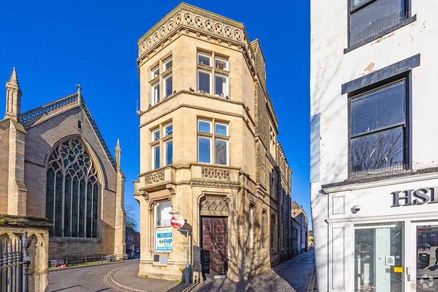 52 Market Pl, Boston for sale - Building Photo - Image 3 of 3