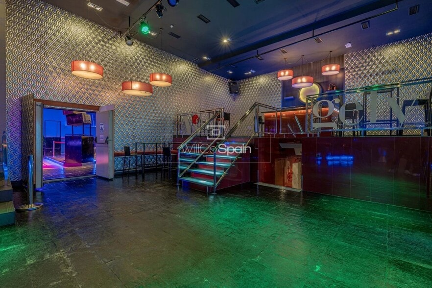 Retail in Villa del Prado, Madrid for sale - Interior Photo - Image 2 of 35