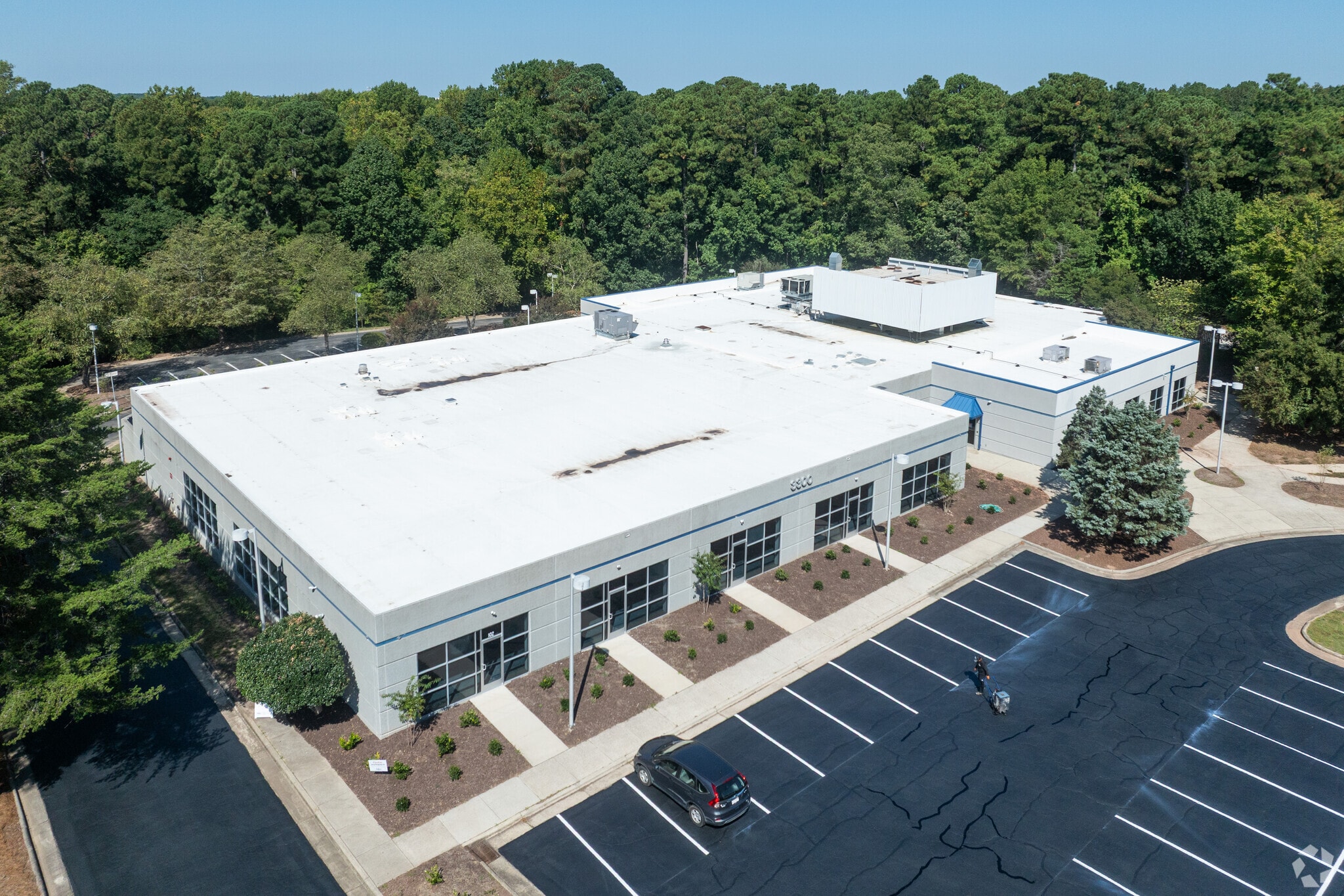 3300 Gateway Centre Blvd, Morrisville, NC to rent Aerial- Image 1 of 21