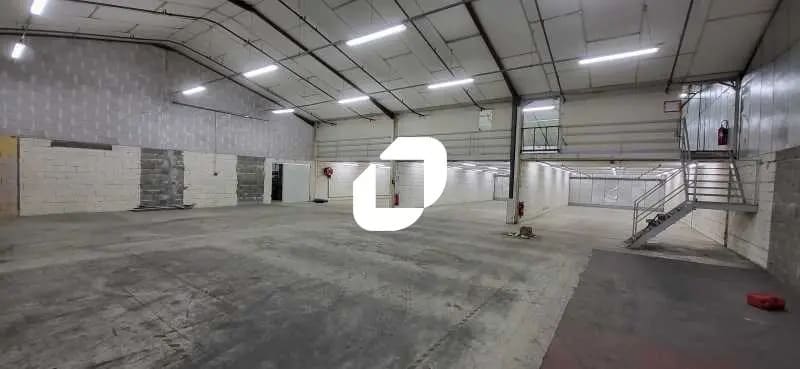 Office in VILLENAVE-D'ORNON to rent - Interior Photo - Image 1 of 15