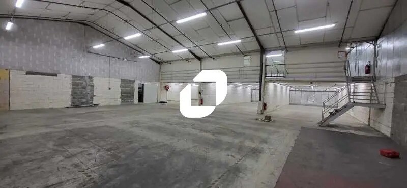 Office in VILLENAVE-D'ORNON to rent Interior Photo- Image 1 of 16