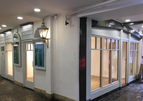 Cornmarket St, Oxford for sale Primary Photo- Image 1 of 1