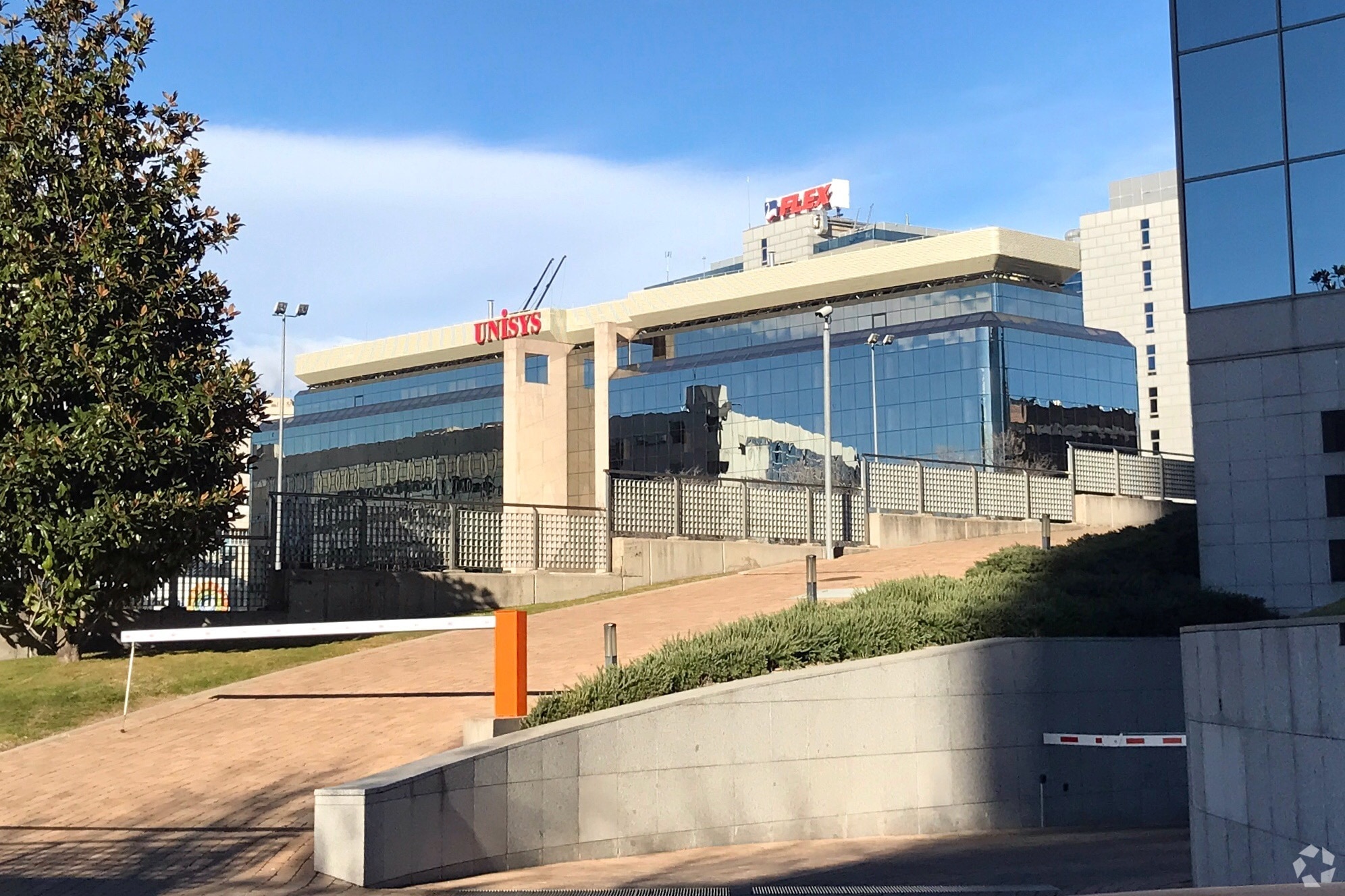 Calle Ramírez de Arellano, 29, Madrid, Madrid to rent Building Photo- Image 1 of 5