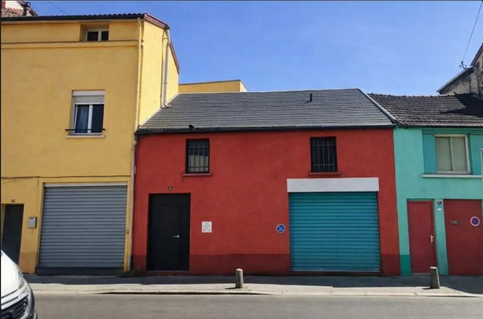 Light Industrial in Aubervilliers for sale Building Photo- Image 1 of 2