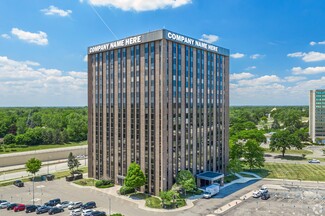 More details for 21700 Northwestern Hwy, Southfield, MI - Office, Retail for Rent