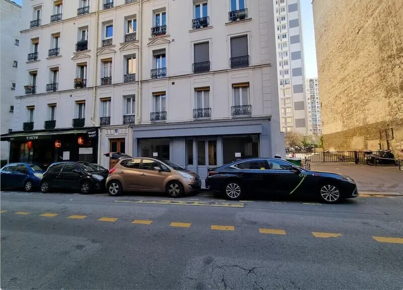 Retail in Paris to rent Building Photo- Image 1 of 10