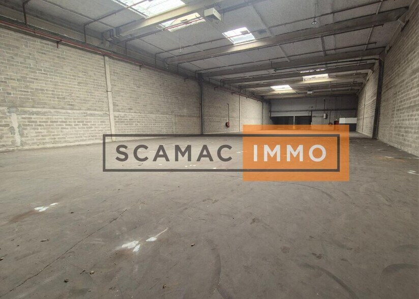 Industrial in Marly-la-Ville to rent - Interior Photo - Image 2 of 6