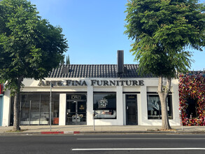 13830 Ventura Blvd, Sherman Oaks, CA for rent Building Photo- Image 2 of 3