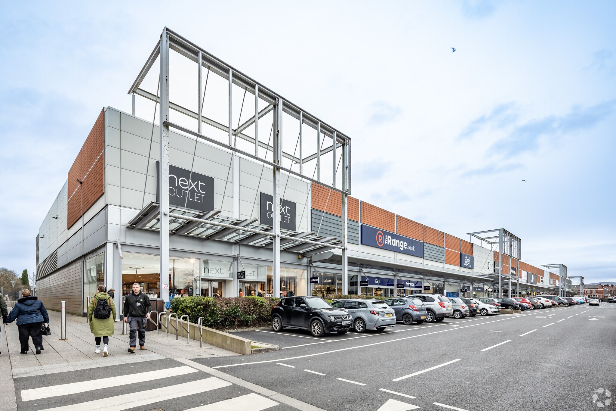 Crown Point Retail Park, Manchester for sale Primary Photo- Image 1 of 1