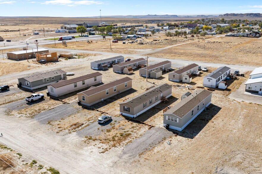 309 B st, Shoshoni, WY for sale - Primary Photo - Image 1 of 1