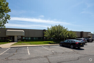 More details for 85 Air Park Dr, Ronkonkoma, NY - Industrial for Rent