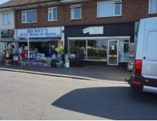 101 London Rd, Rayleigh for sale Primary Photo- Image 1 of 1