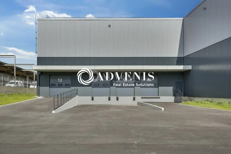 Industrial in Bobigny to rent Building Photo- Image 1 of 10