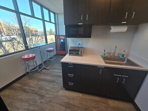 9222 Teddy Ln, Lone Tree, CO to rent Building Photo- Image 1 of 7