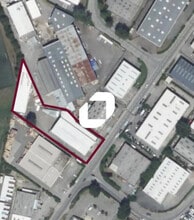 5 Avenue Karl Marx, Vaulx-en-Velin, RHO - Aerial  map view