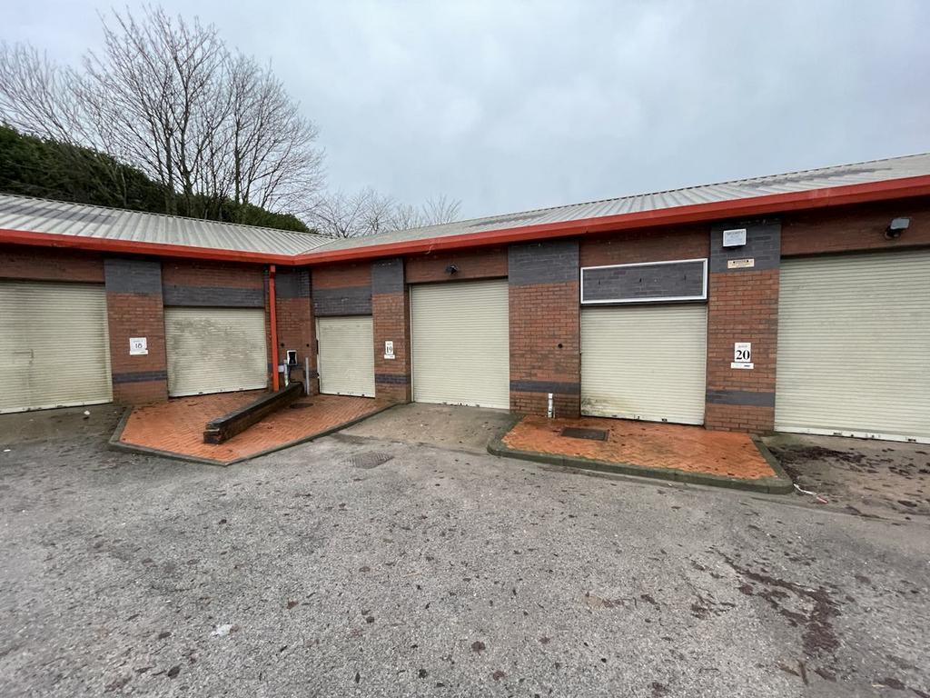 Station St, Leek to rent Building Photo- Image 1 of 20