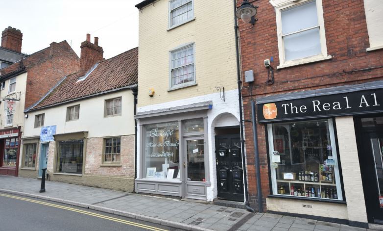 16 Kirkgate, Newark for sale - Primary Photo - Image 1 of 1