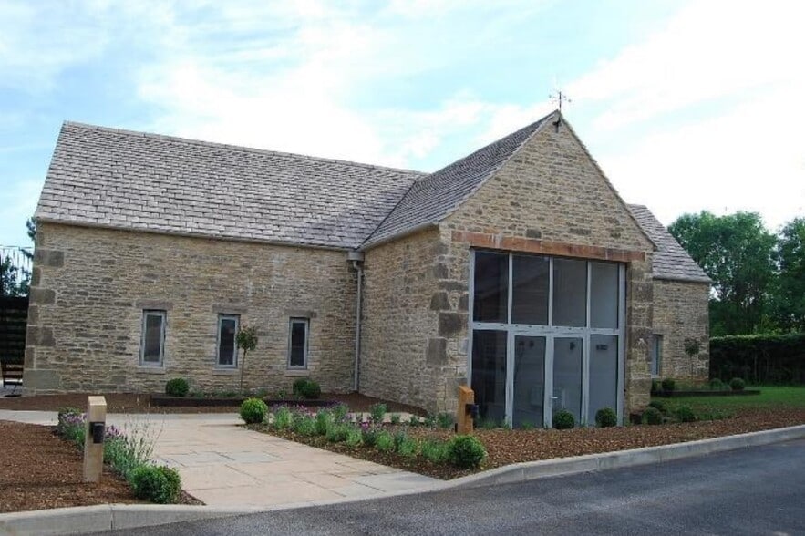 Dovecote Elkstone Studios, Cheltenham, GL53 9PQ UK