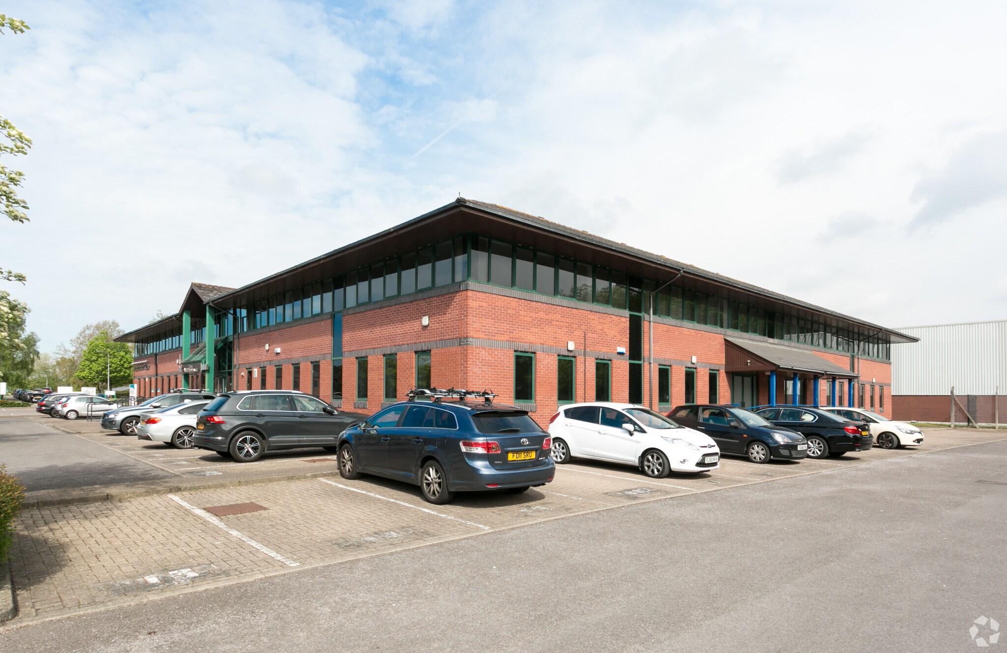 Lambourne Cres, Cardiff for sale Primary Photo- Image 1 of 1