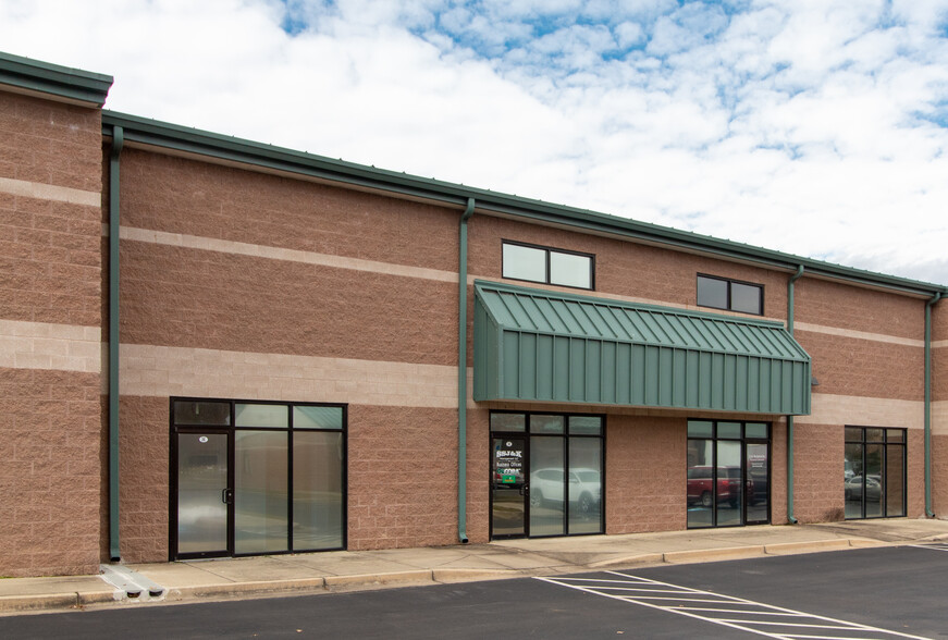 70 Industrial Park Dr, Waldorf, MD for sale - Building Photo - Image 1 of 1