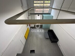 Retail in Madrid, Madrid to rent Interior Photo- Image 2 of 7