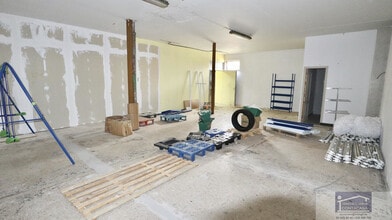 Retail in Colmenar Viejo, Madrid to rent Interior Photo- Image 2 of 5