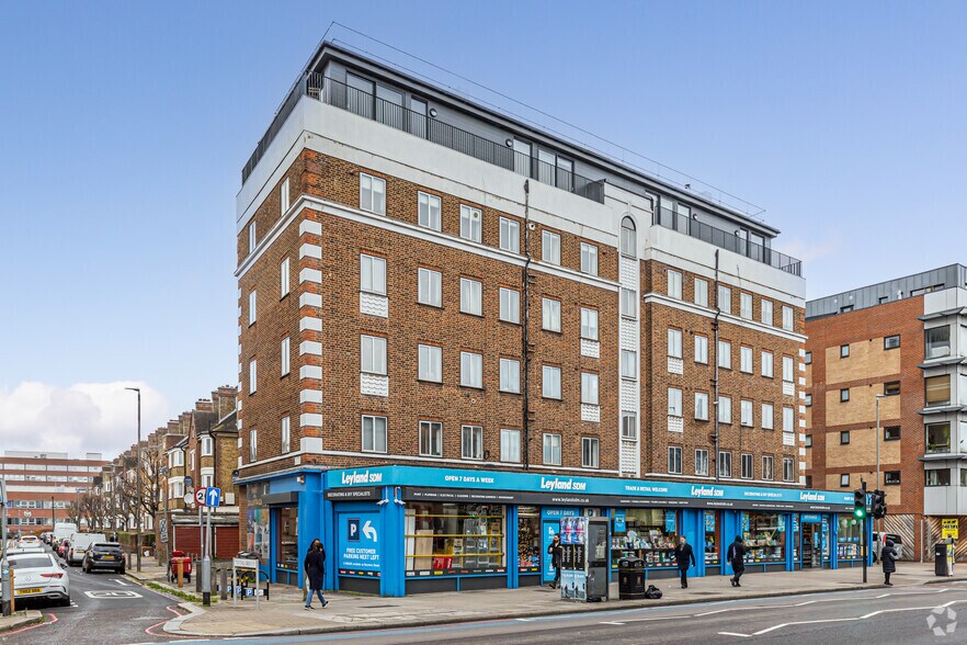 134-142 Tooting High St, London for sale - Primary Photo - Image 1 of 1