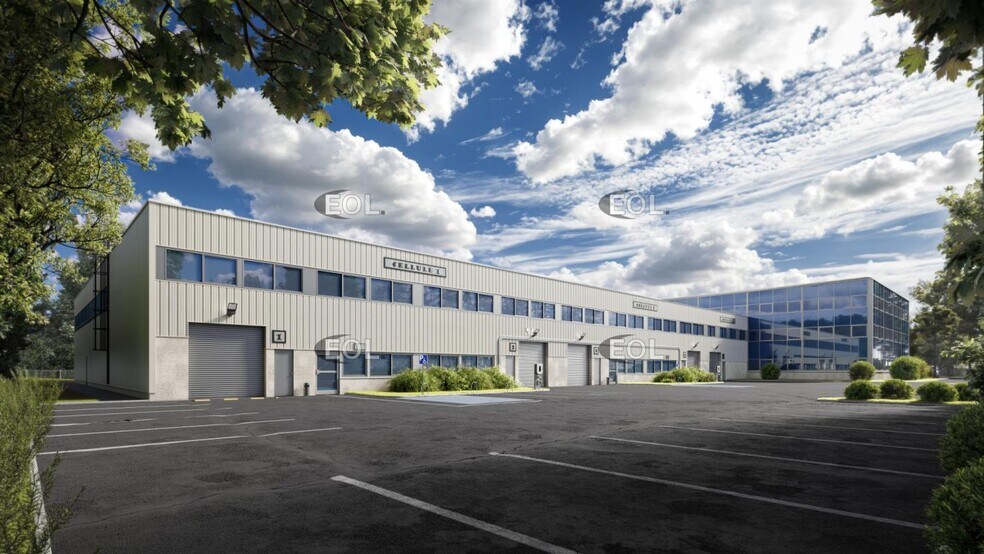 Industrial in Buc to rent - Building Photo - Image 3 of 3