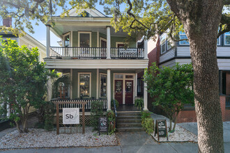 1915 Bull St, Savannah, GA for rent Building Photo- Image 1 of 4