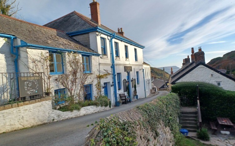 Portloe, Portloe for sale Primary Photo- Image 1 of 1