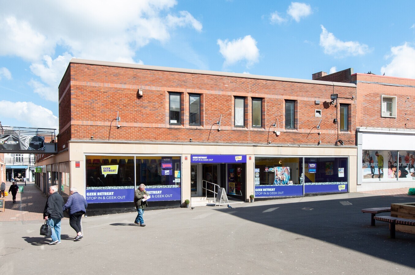 Hunters Row, Stafford ST16 2AD Retail for Rent UK