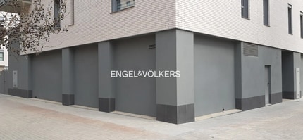 Retail in Barberà del Vallès, Barcelona to rent Interior Photo- Image 2 of 3