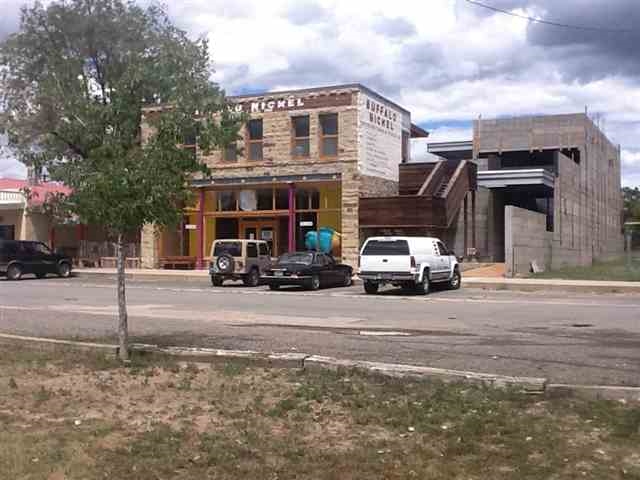 321 E 9th St, Cimarron, NM for sale - Primary Photo - Image 1 of 1