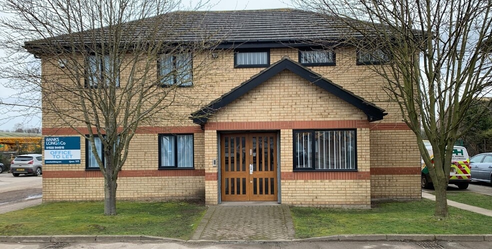 Exchange Rd, Lincoln to rent - Primary Photo - Image 1 of 3