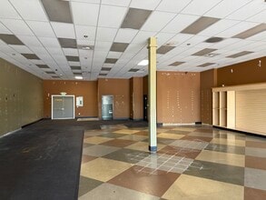 15423 SE 272nd St, Kent, WA to rent Interior Photo- Image 1 of 2