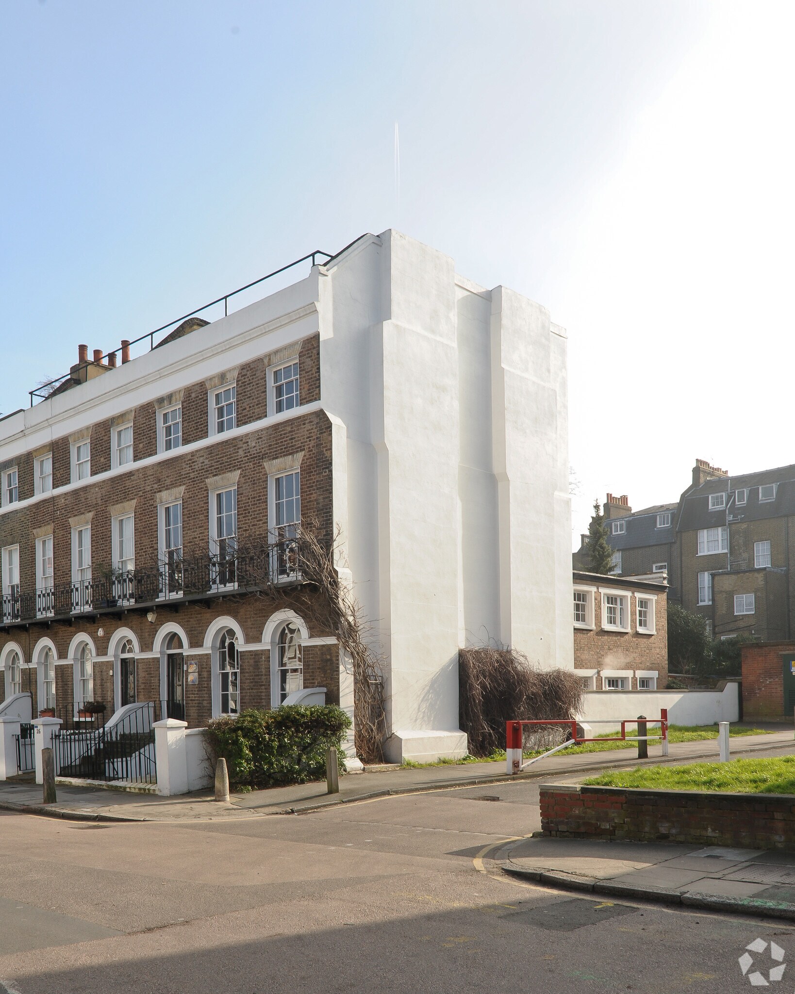 26 Burney St, London for sale Primary Photo- Image 1 of 1