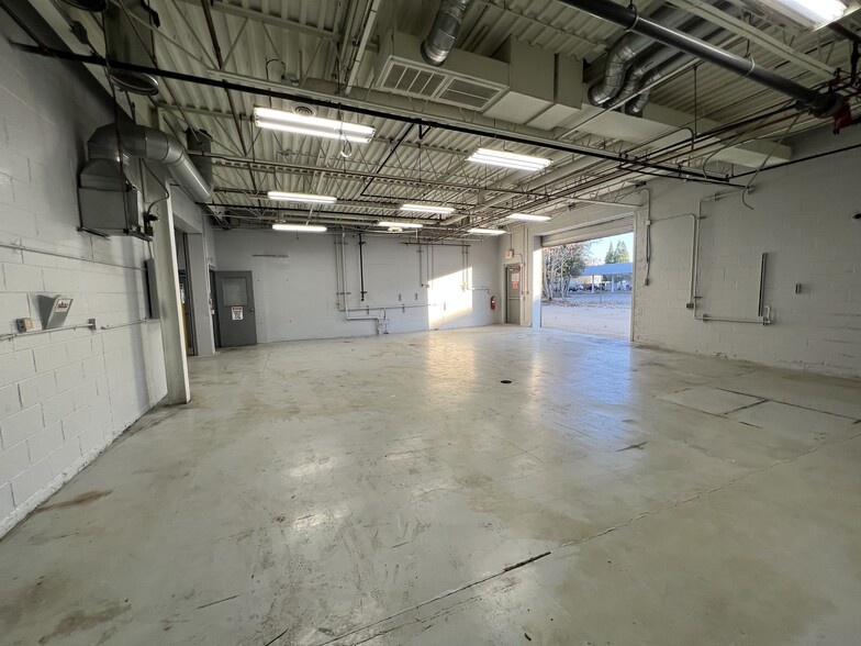 Industrial Cannabis Suites - 1,000 sf+, Warren, MI for rent - Interior Photo - Image 1 of 1