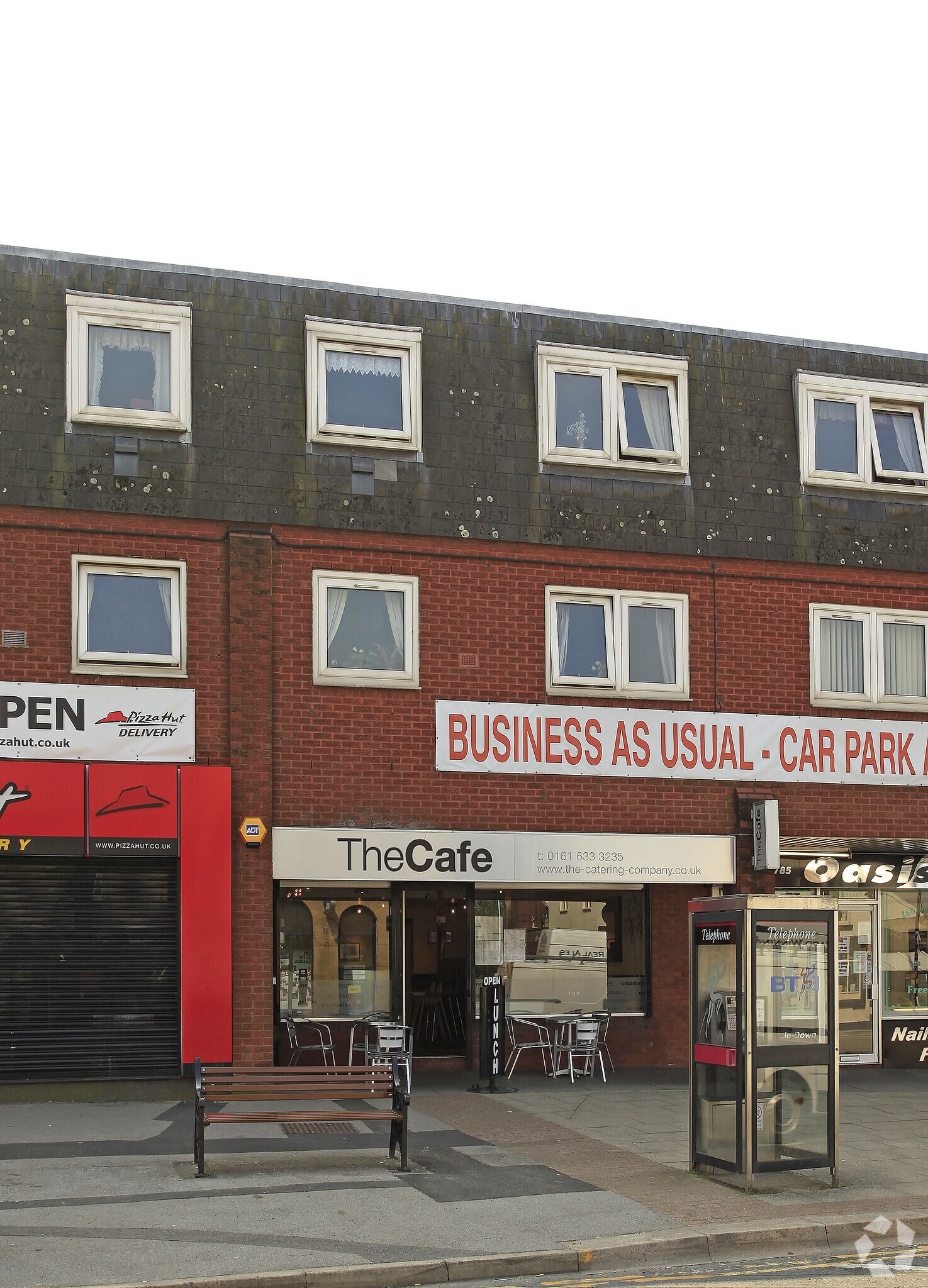 100B Huddersfield Rd, Oldham OL4 2AH Tesco Store Parade