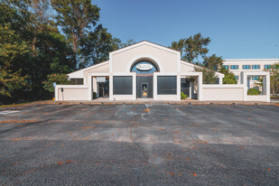 815 E 68th St, Savannah GA - Commercial Property