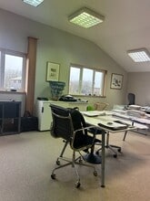 Mill Ln, Pulborough to rent Interior Photo- Image 2 of 2